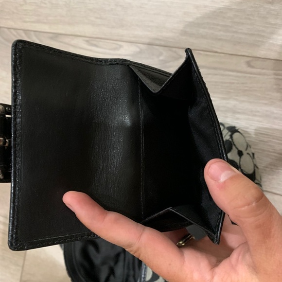 Coach Monogram Handbag & Wallet - Picture 4 of 15